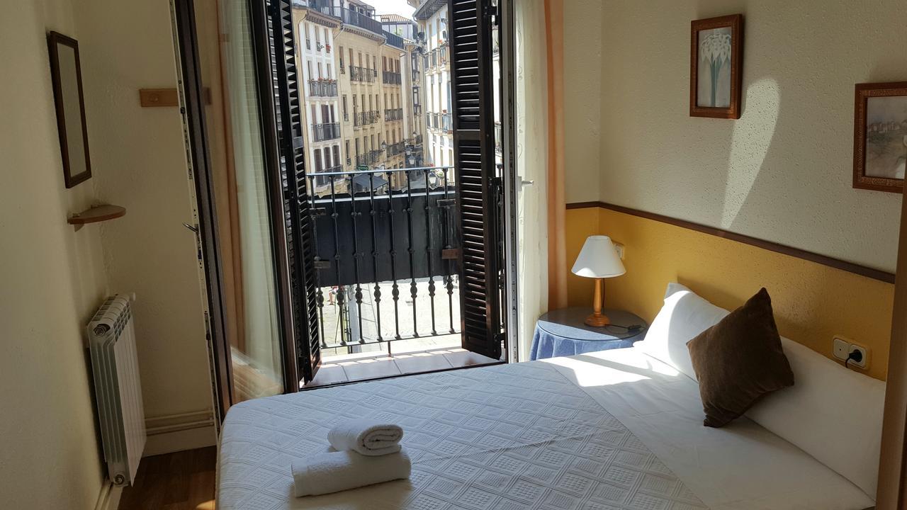 Pension Ibai Saint-Sébastien Extérieur photo